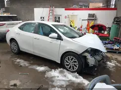 2T1BURHE8JC036544 2018 TOYOTA COROLLA