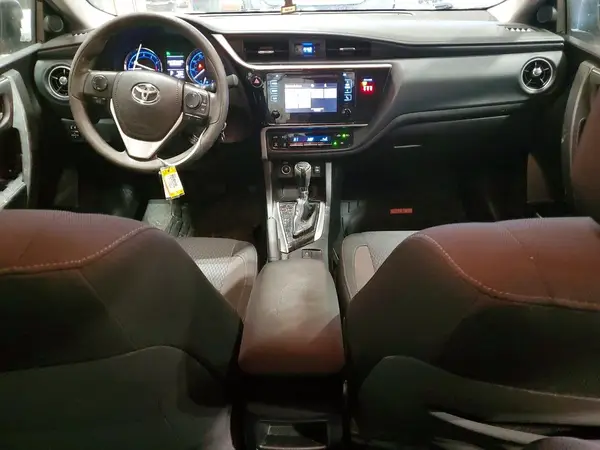 2T1BURHE8JC037502 2018 TOYOTA COROLLA - Image 8