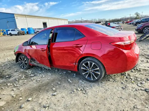 2T1BURHE8JC040044 2018 TOYOTA COROLLA - Image 2