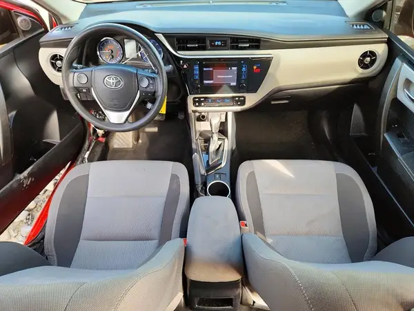 2T1BURHE8JC040044 2018 TOYOTA COROLLA - Image 8