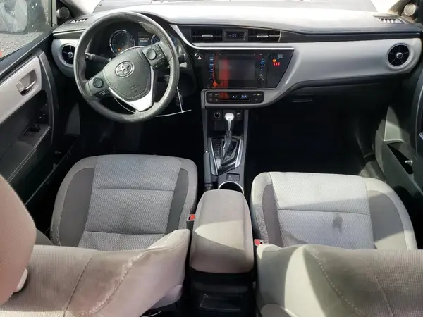 2T1BURHE8JC040061 2018 TOYOTA COROLLA - Image 8