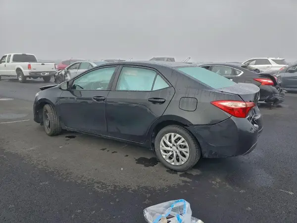 2T1BURHE8JC041131 2018 TOYOTA COROLLA - Image 2