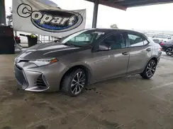 2T1BURHE8JC042229 2018 TOYOTA COROLLA