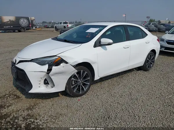 2T1BURHE8JC044790 2018 TOYOTA COROLLA - Image 2