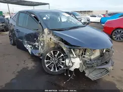 2T1BURHE8JC046748 2018 TOYOTA COROLLA