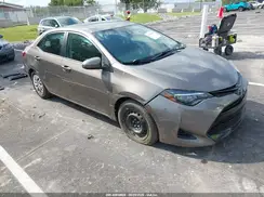 2T1BURHE8JC047964 2018 TOYOTA COROLLA