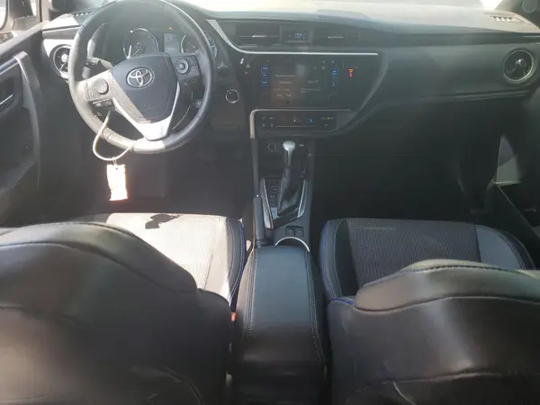 2T1BURHE8JC048645 2018 TOYOTA COROLLA - Image 8