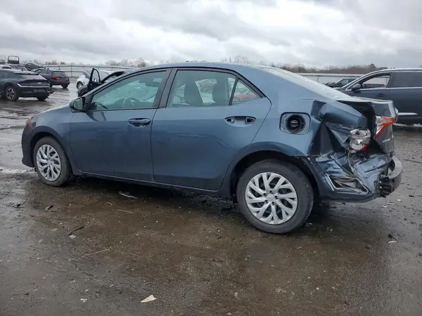 2T1BURHE8JC049276 2018 TOYOTA COROLLA - Image 2