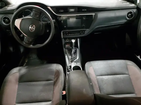 2T1BURHE8JC050928 2018 TOYOTA COROLLA - Image 8