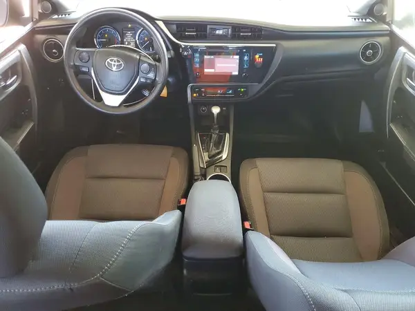 2T1BURHE8JC051741 2018 TOYOTA COROLLA - Image 8