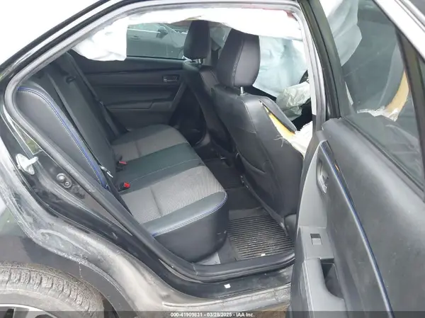 2T1BURHE8JC053991 2018 TOYOTA COROLLA - Image 8