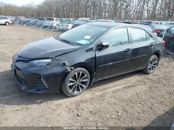 2T1BURHE8JC057331 2018 TOYOTA COROLLA - Image 2