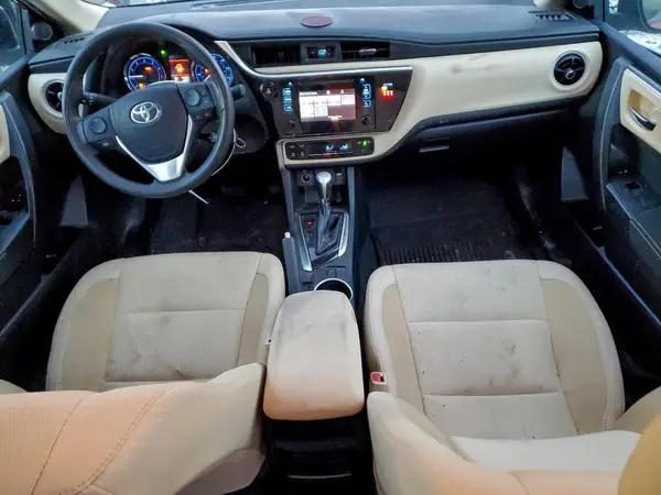2T1BURHE8JC057698 2018 TOYOTA COROLLA - Image 8
