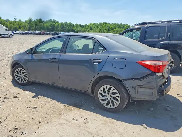 2T1BURHE8JC059709 2018 TOYOTA COROLLA - Image 2