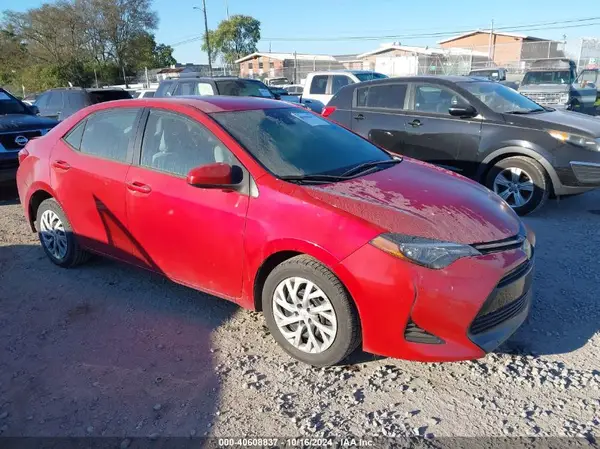 2T1BURHE8JC059869 2018 TOYOTA COROLLA - Image 1