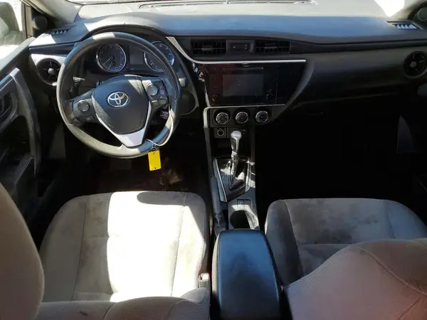 2T1BURHE8JC060763 2018 TOYOTA COROLLA - Image 8