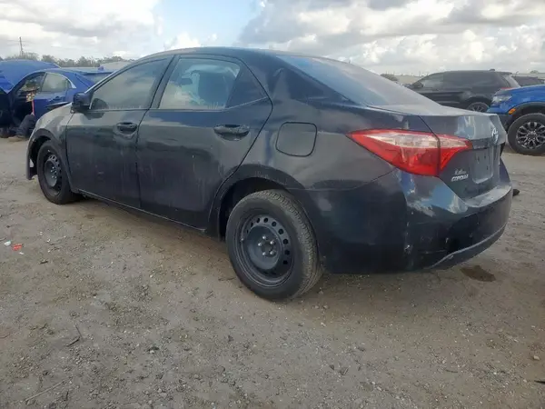 2T1BURHE8JC063436 2018 TOYOTA COROLLA - Image 2