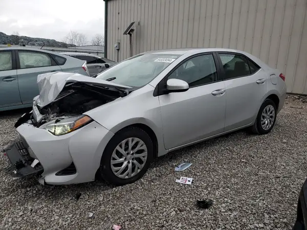 2T1BURHE8JC069317 2018 TOYOTA COROLLA - Image 1