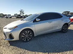 2T1BURHE8JC070385 2018 TOYOTA COROLLA
