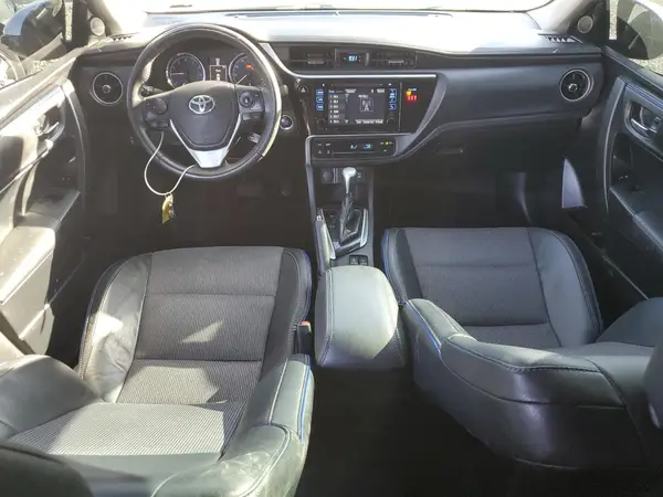 2T1BURHE8JC070385 2018 TOYOTA COROLLA - Image 8