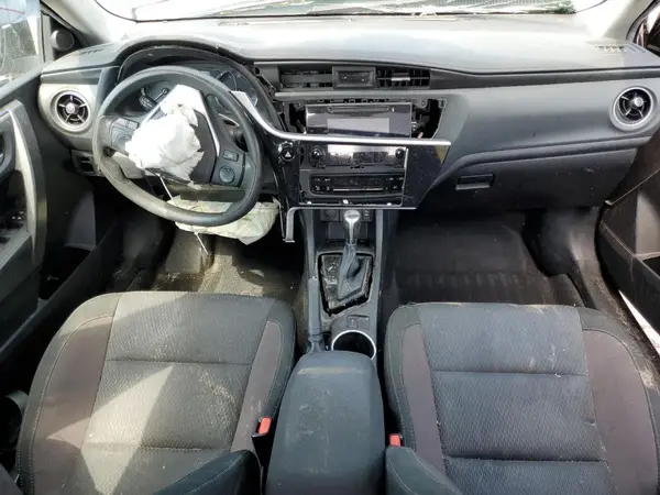 2T1BURHE8JC071021 2018 TOYOTA COROLLA - Image 8