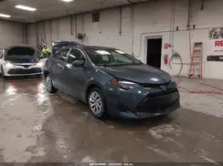 2T1BURHE8JC071195 2018 TOYOTA COROLLA