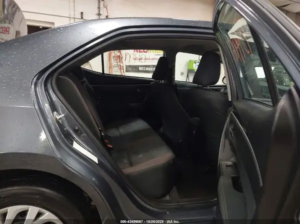 2T1BURHE8JC071195 2018 TOYOTA COROLLA - Image 8