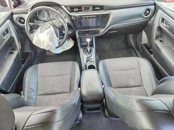 2T1BURHE8JC071665 2018 TOYOTA COROLLA - Image 8