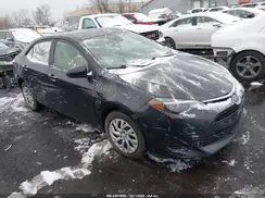 2T1BURHE8JC074579 2018 TOYOTA COROLLA