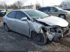 2T1BURHE8JC075960 2018 TOYOTA COROLLA