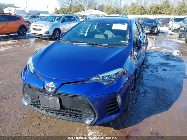 2T1BURHE8JC078440 2018 TOYOTA COROLLA - Image 2