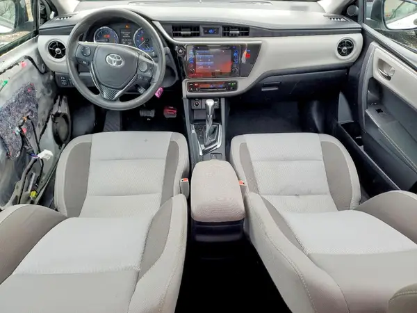 2T1BURHE8JC083329 2018 TOYOTA COROLLA - Image 8