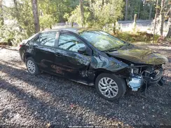 2T1BURHE8JC085016 2018 TOYOTA COROLLA