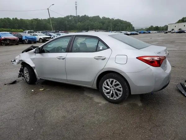 2T1BURHE8JC087395 2018 TOYOTA COROLLA - Image 2