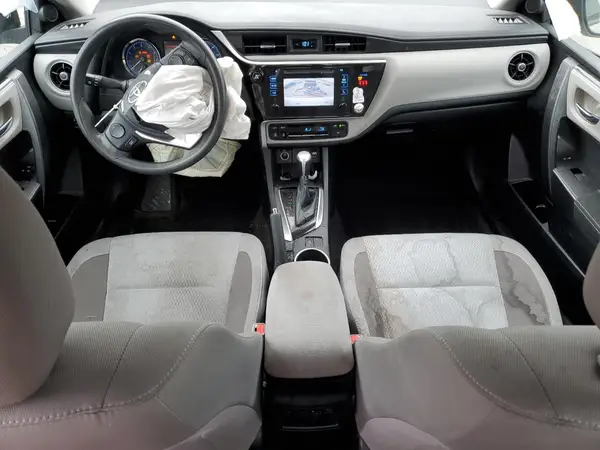 2T1BURHE8JC087395 2018 TOYOTA COROLLA - Image 8