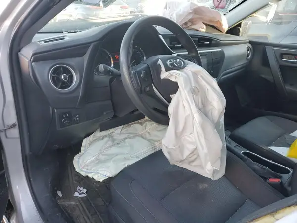 2T1BURHE8JC088546 2018 TOYOTA COROLLA - Image 8