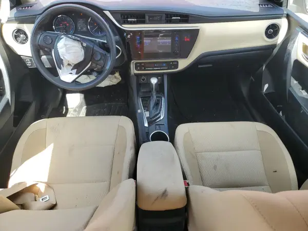 2T1BURHE8JC090815 2018 TOYOTA COROLLA - Image 8