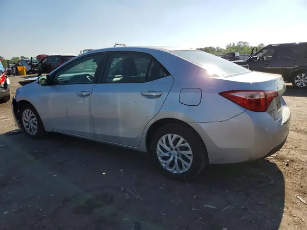 2T1BURHE8JC094122 2018 TOYOTA COROLLA - Image 2