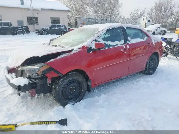 2T1BURHE8JC100372 2018 TOYOTA COROLLA - Image 2