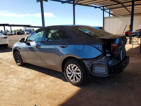 2T1BURHE8JC101957 2018 TOYOTA COROLLA - Image 2