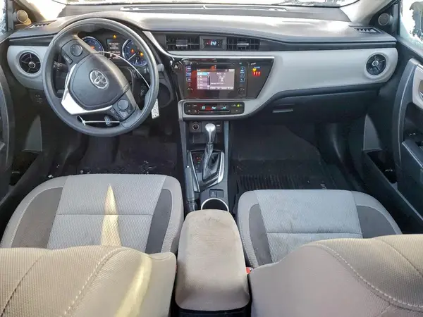 2T1BURHE8JC102249 2018 TOYOTA COROLLA - Image 8