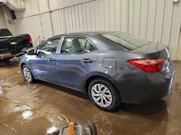 2T1BURHE8JC102462 2018 TOYOTA COROLLA - Image 2