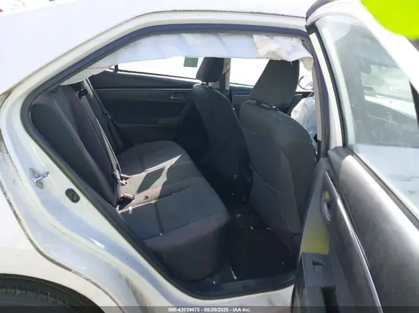 2T1BURHE8JC104521 2018 TOYOTA COROLLA - Image 8