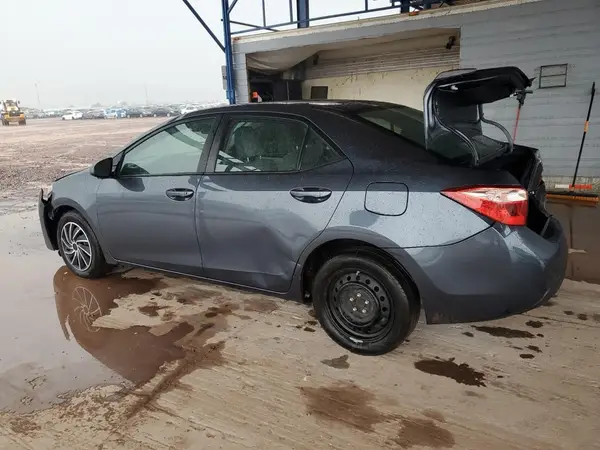2T1BURHE8JC106608 2018 TOYOTA COROLLA - Image 2