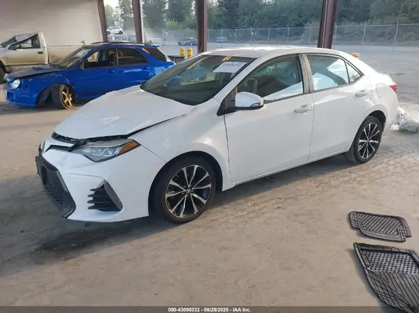 2T1BURHE8JC107936 2018 TOYOTA COROLLA - Image 2