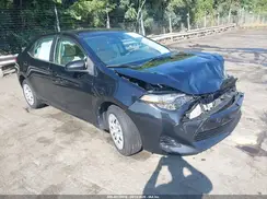 2T1BURHE8JC108391 2018 TOYOTA COROLLA
