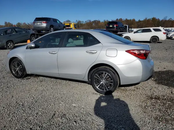 2T1BURHE8JC109847 2018 TOYOTA COROLLA - Image 2