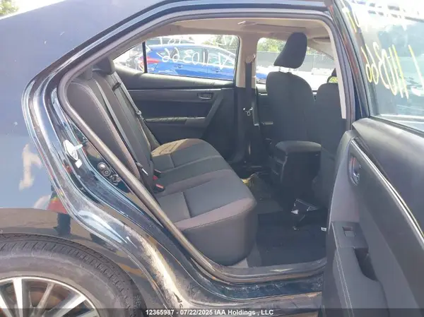 2T1BURHE8JC110366 2018 TOYOTA COROLLA - Image 8