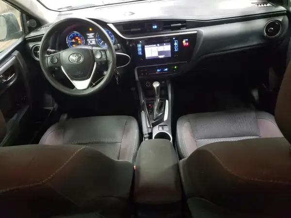 2T1BURHE8JC111372 2018 TOYOTA COROLLA - Image 8