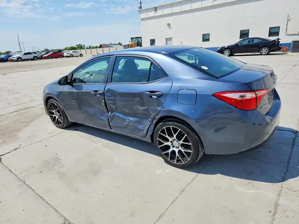 2T1BURHE8JC112263 2018 TOYOTA COROLLA - Image 2